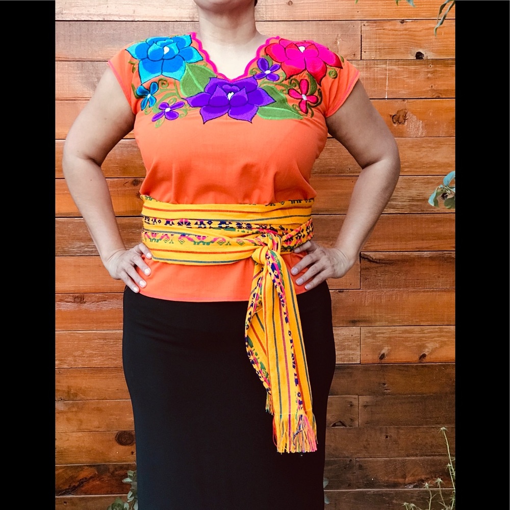 🌹💐 Beautiful Handmade Mexican Wrap/ Shawl💐🌹